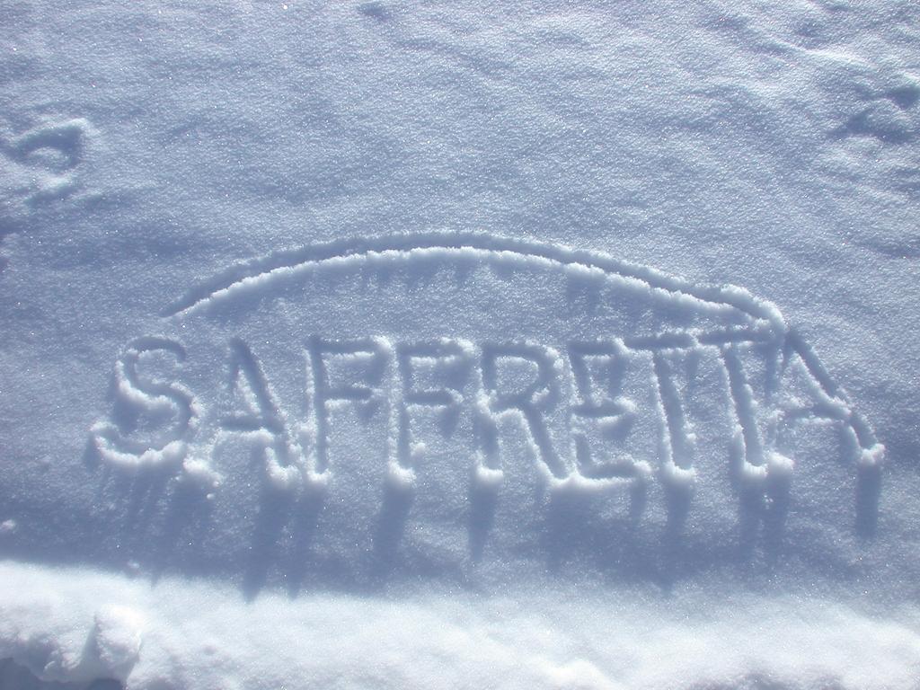 Saffretta Ferienwohnungen イシュグル エクステリア 写真